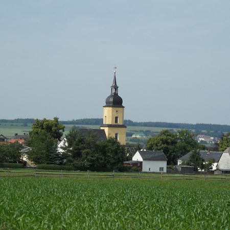 Am Brunnen Merkendorf Zeulenroda-Triebes Buitenkant foto