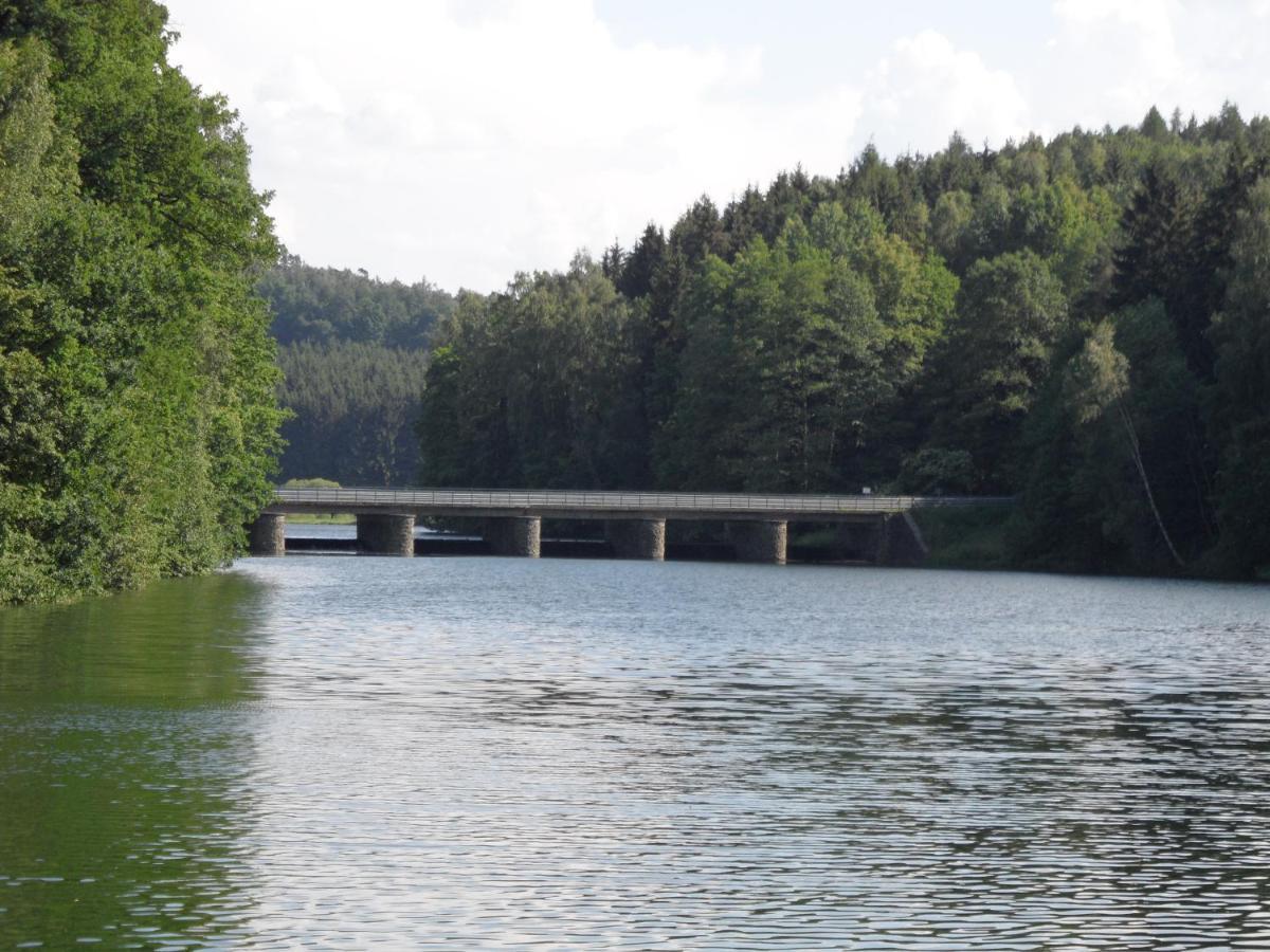 Am Brunnen Merkendorf Zeulenroda-Triebes Buitenkant foto